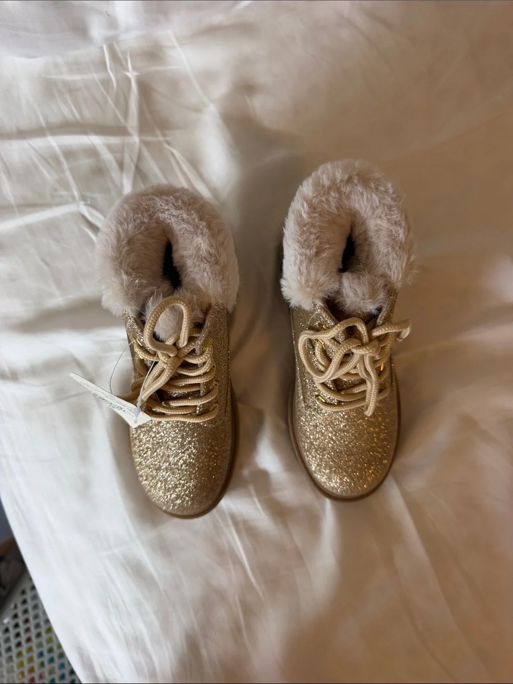 Thereabouts Gold Glitter Lace-Up Kids Winter Boots with Faux-Fur size 11